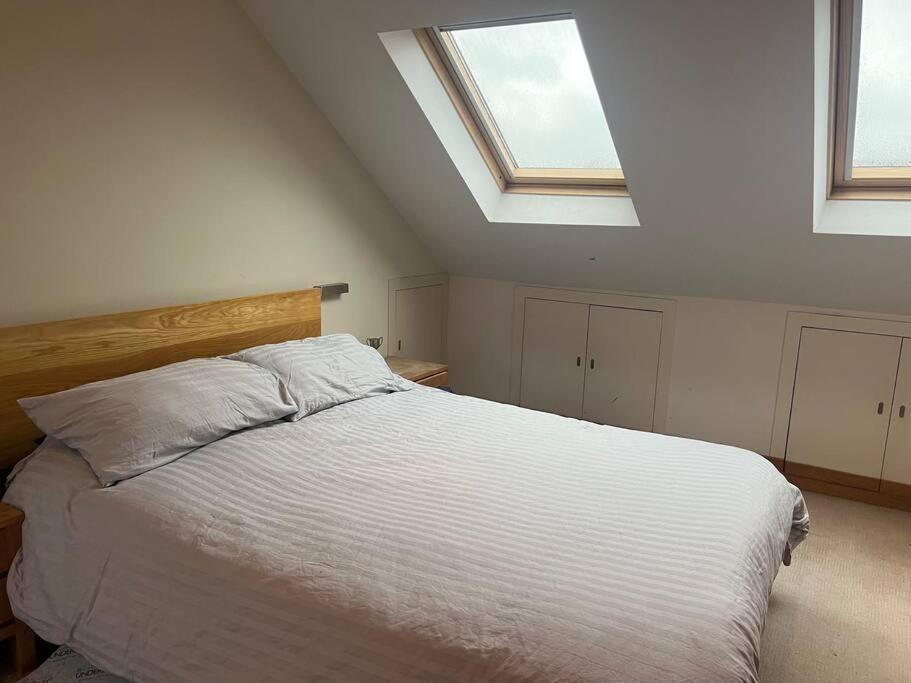 Four Bedroom Modern Victorian Wandsworth House London Exterior foto